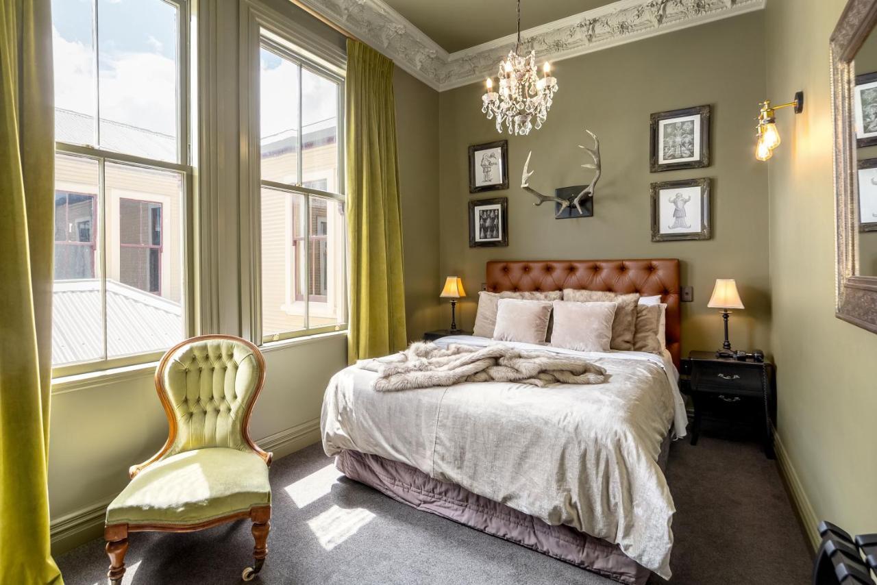 The Royal Hotel Featherston - Boutique Hotel ภายนอก รูปภาพ