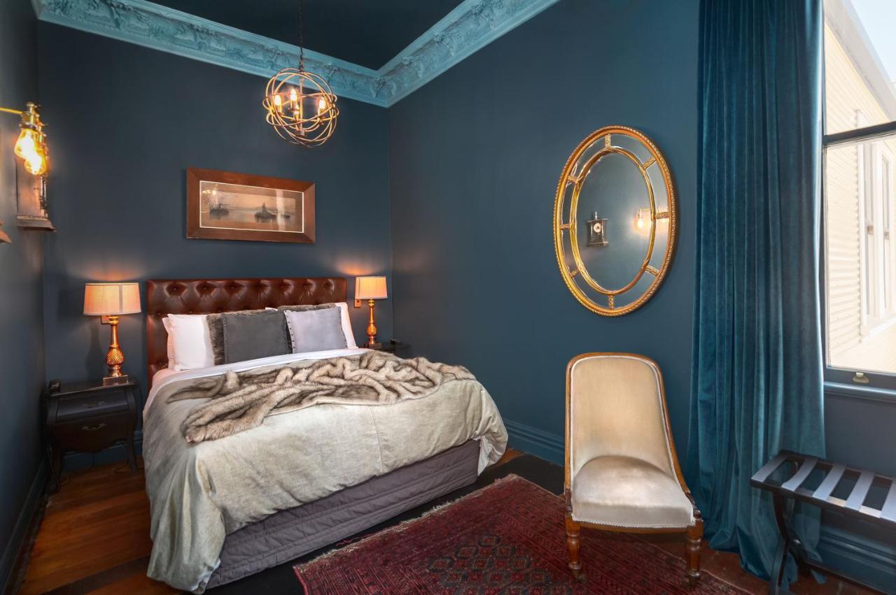 The Royal Hotel Featherston - Boutique Hotel ภายนอก รูปภาพ
