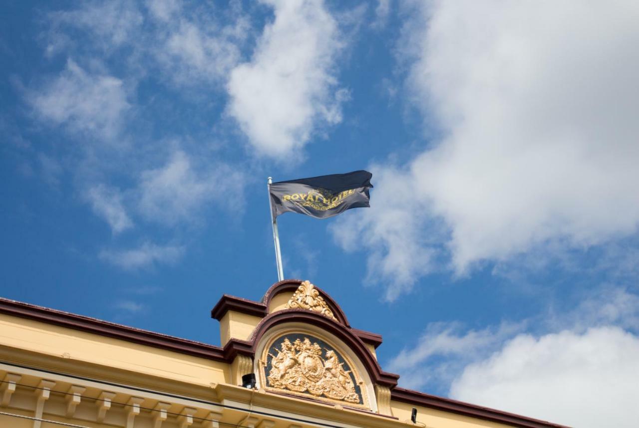 The Royal Hotel Featherston - Boutique Hotel ภายนอก รูปภาพ